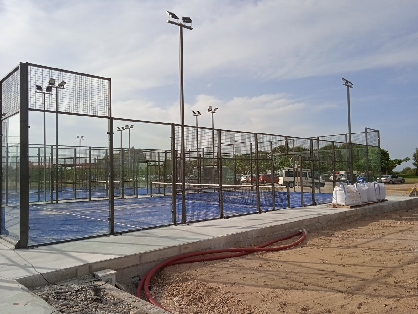 fabricante-de-pistas-de-padel11-2.jpg